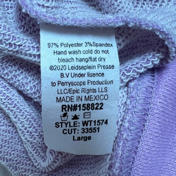 NWT AC/DC Brand Graphic Crew Neck Long Sleeve NWT Lavender Sweatshirt Size L - Picture 8 of 8